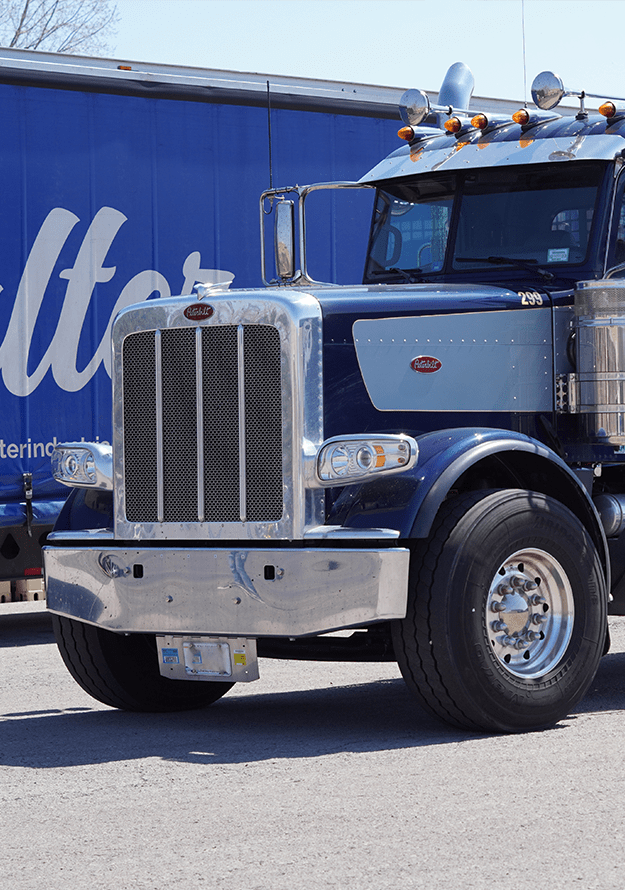 peterbilt truck-min